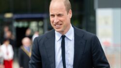 Pangeran William mendesak FA untuk turun tangan dan meminta FA membatalkan keputusan “bodoh” yang memicu kontroversi di seluruh negeri.