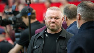 Wayne Rooney mengatakan para pemain Man Utd akan berhenti bermain di Ten Hag karena 'rasa tidak hormat yang sangat besar'.