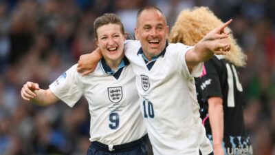 Soccer Aid 2024 SKOR LANGSUNG: Inggris vs Dunia XI SEKARANG saat Steven Bartlett memberi tuan rumah LEAD – pembaruan terkini