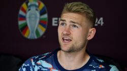 Matthijs de Ligt 'SETUJU dengan transfer Man Utd tanpa masalah jika pembicaraan mengenai biaya pemain Bayern berlanjut'