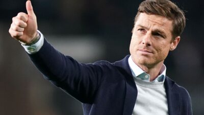 Scott Parker telah menemukan pekerjaan baru saat ia kembali ke sepak bola Inggris setelah dipecat oleh Club Brugge 12 bulan yang lalu