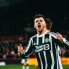 Mason Mount dari Inggris memutuskan hubungan dengan karyawan McDonalds & bintang TikTok setelah terlihat berkencan