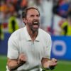 Gareth Southgate cerdas dan bodoh jika tidak memimpin Inggris di Piala Dunia 2026 setelah Euro 2024, kata Paul Ince.