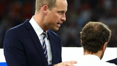 Wills berterima kasih kepada Gareth Southgate atas 'kerendahan hati, kasih sayang & kepemimpinan' ketika manajer Inggris mengundurkan diri.