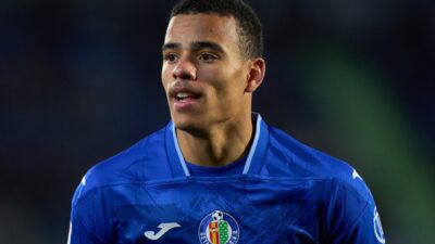 Mason Greenwood akan membuat kepulangan kejutan saat Marseille bersiap untuk memainkan pertandingan persahabatan di stadion League Two mereka.