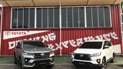 Harga, rincian kredit, kemudian spesifikasi mobil Kijang Innova