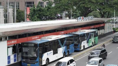 Gaji kemudian kriteria jadi sopir bus Transjakarta